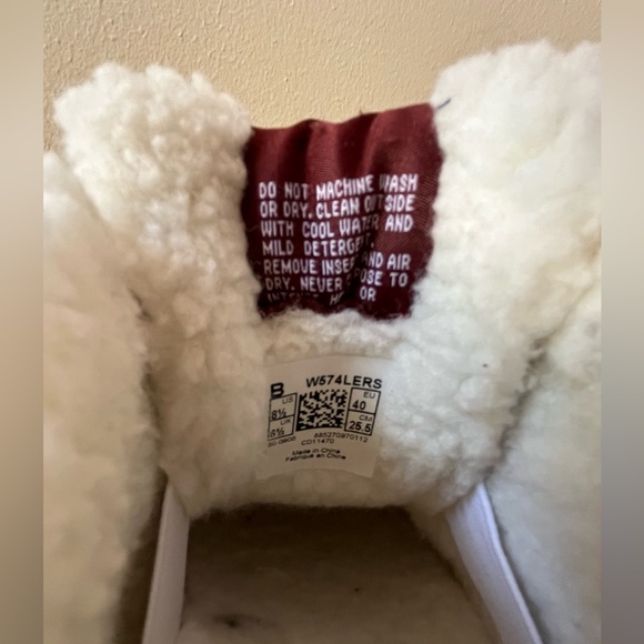 New Balance 574 lined sneakers - Picture 2 of 7